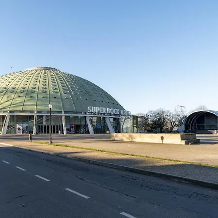 Limehome Rua De Dom Manuel Ii 4* 波尔图