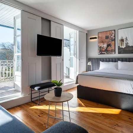 Limehome Rua De Dom Manuel Ii Oporto