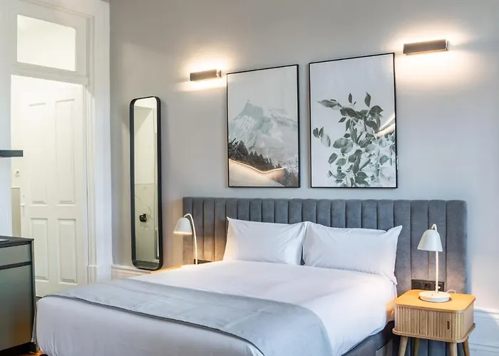 Limehome Rua De Dom Manuel Ii Porto