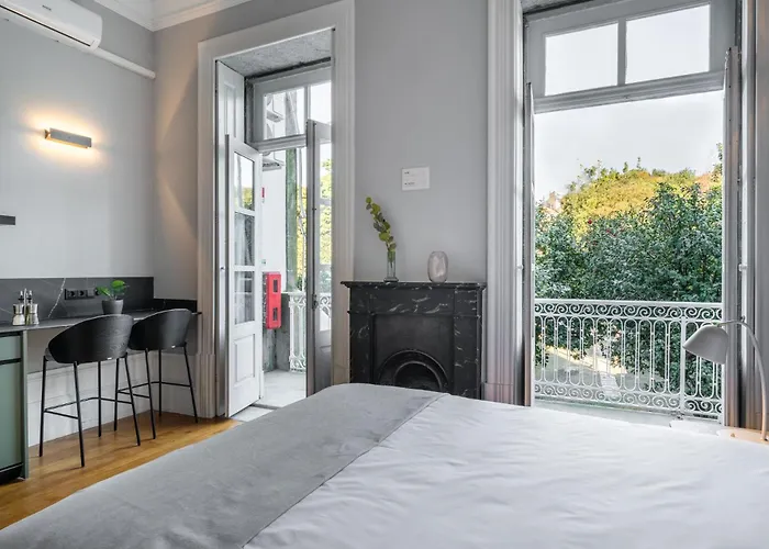 Limehome Rua De Dom Manuel Ii Апарт-отель