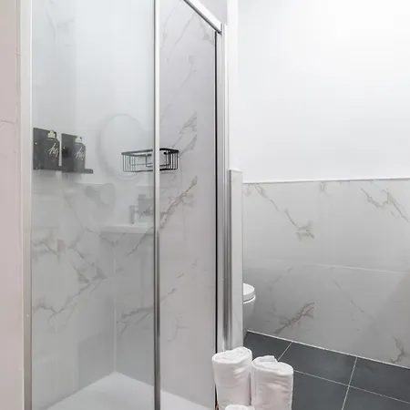 Apartmanhotel Limehome Rua De Dom Manuel Ii 4*