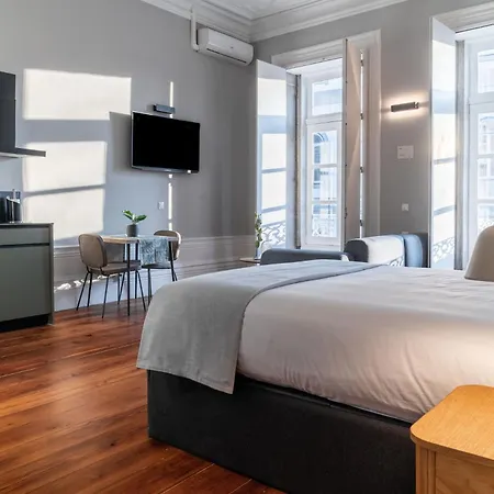 Limehome Rua De Dom Manuel Ii Apart Otel 4*